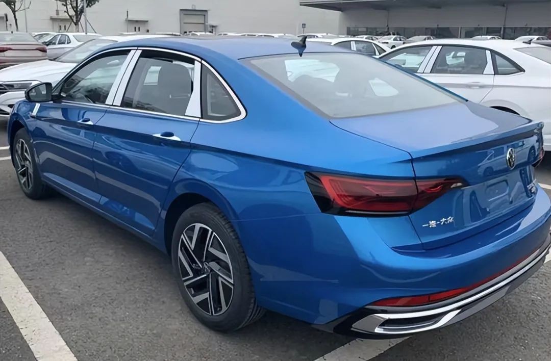 2020速腾1.2t发动机可以升级吗,2022思域和速腾1.4t超越版怎么选