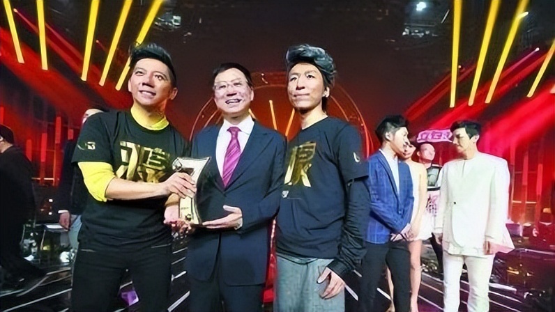 背锅50年,背锅15年后续