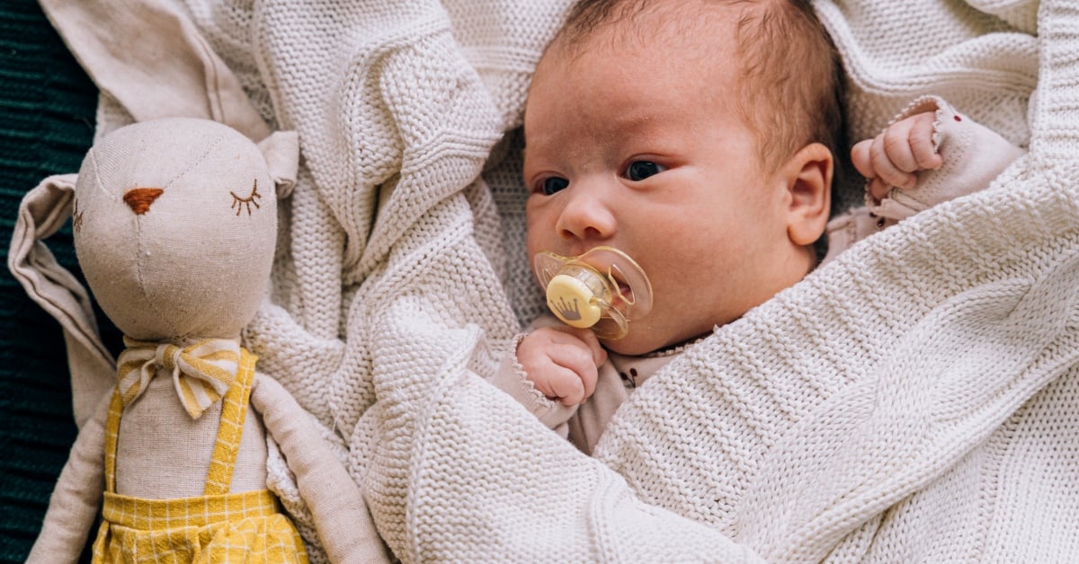 周岁宝宝戒奶嘴最实用妙招,宝宝戒奶嘴最快最有效的方法