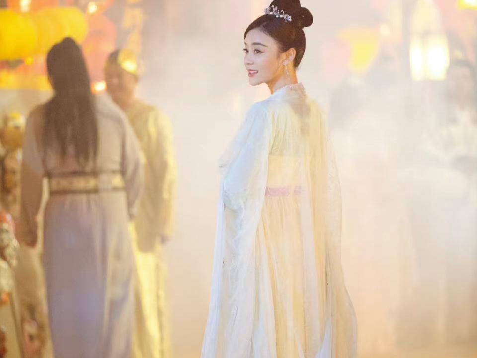 于正当年为什么捧袁姗姗,于正说袁姗姗的身份