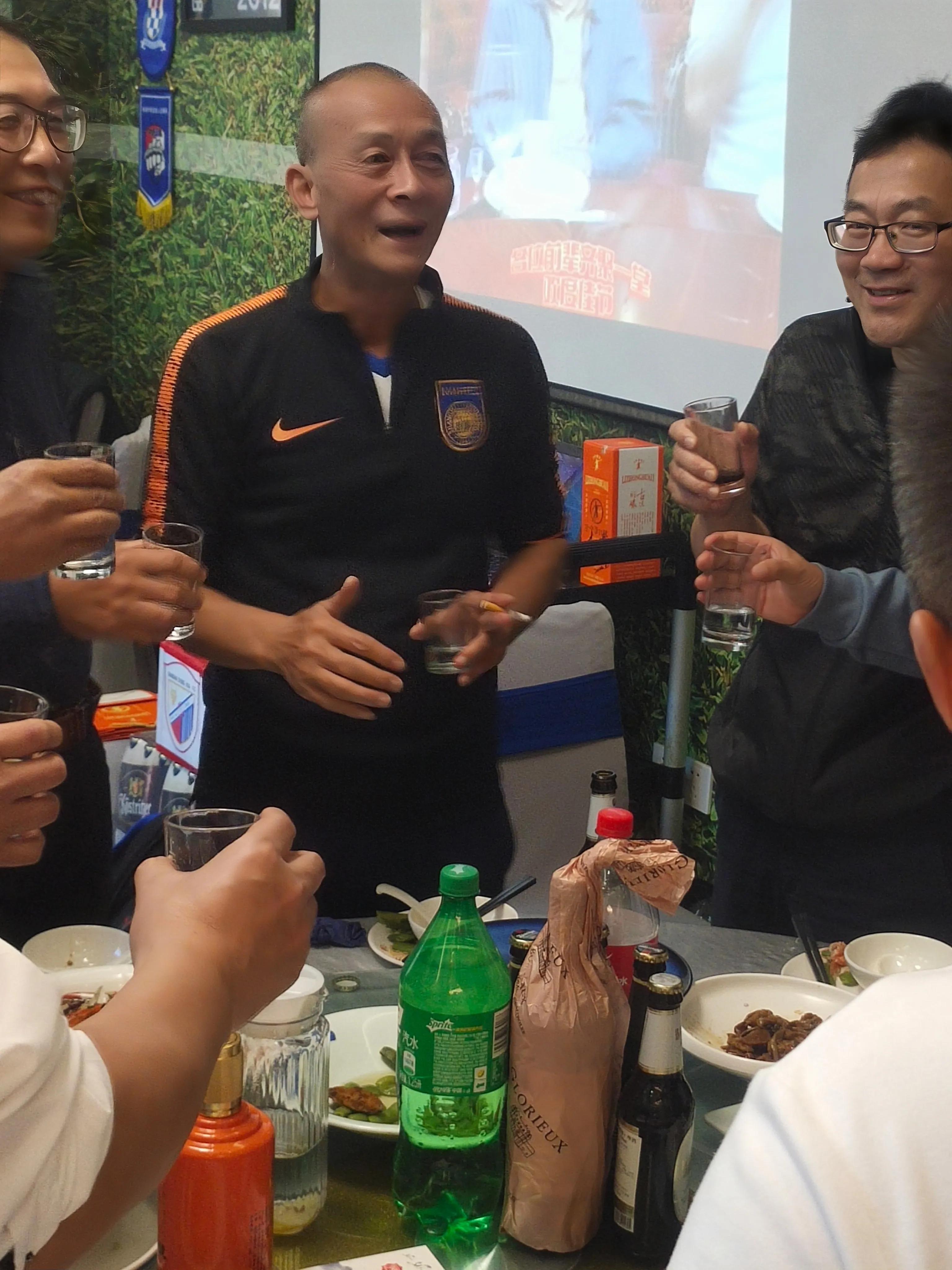 上海申花李中华,上海球员李中华