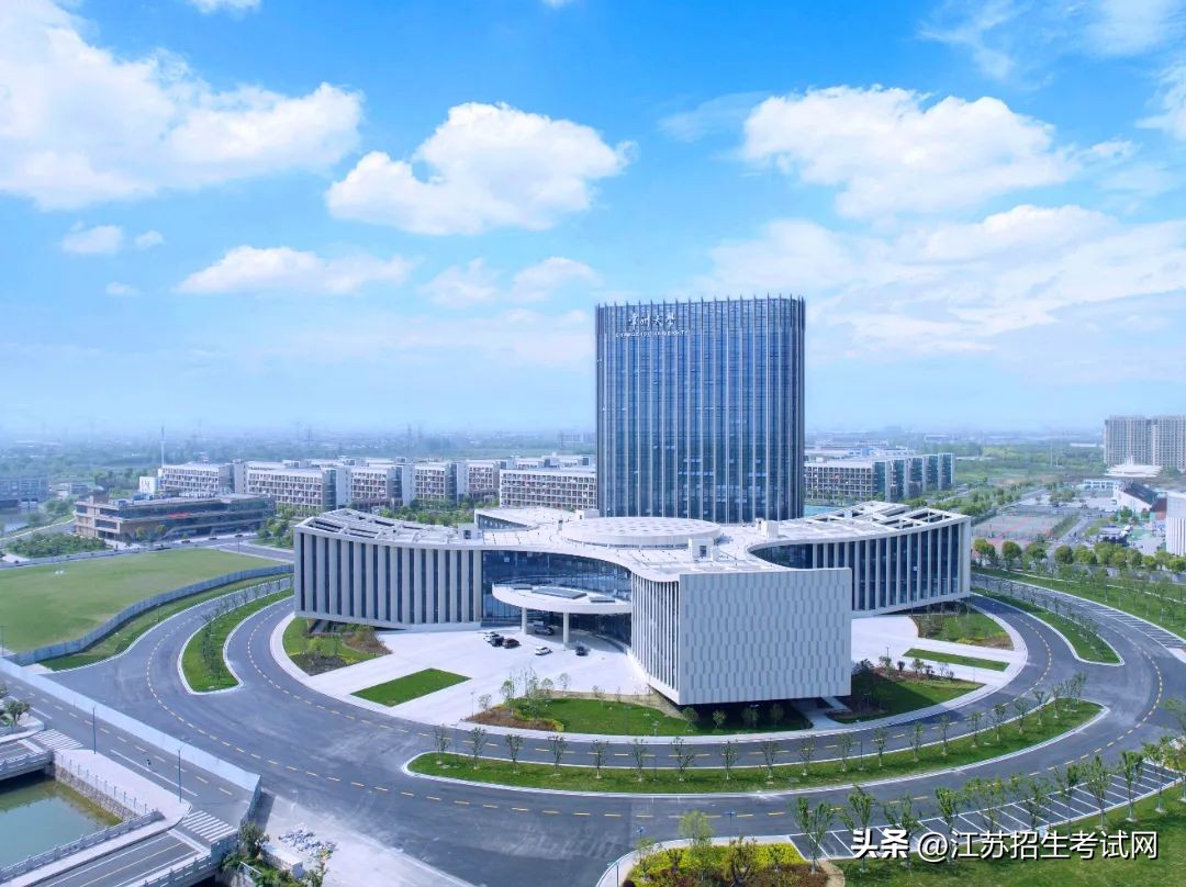 全省仅7所本科院校入选！来常州大学，幸福感爆棚！