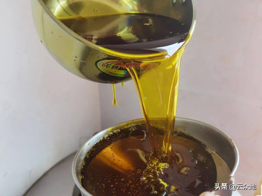 农村压榨油好还是超市好,农家压榨菜籽油与超市买的油