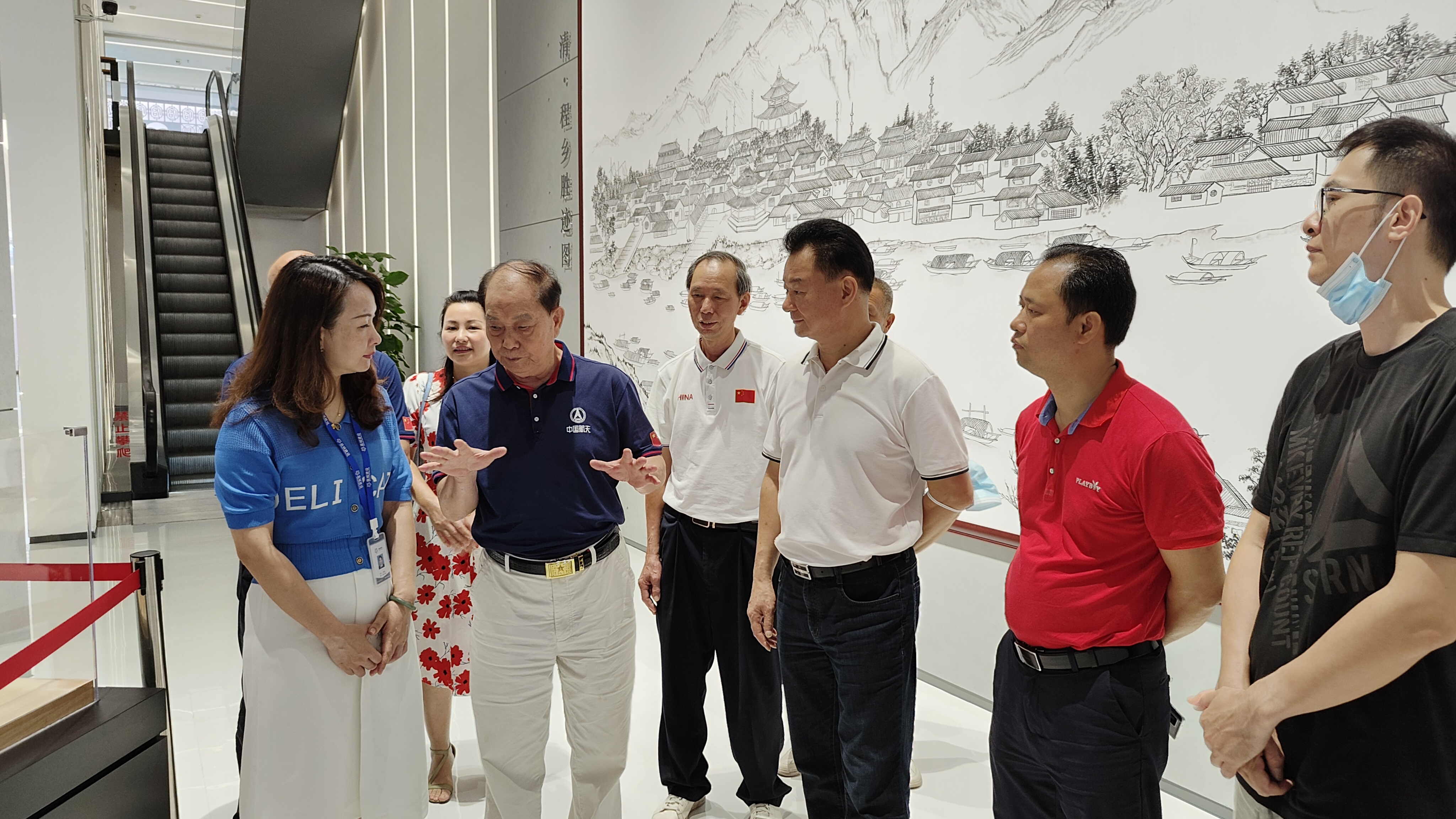 何质彬院士什么级别,何质彬院士进校园