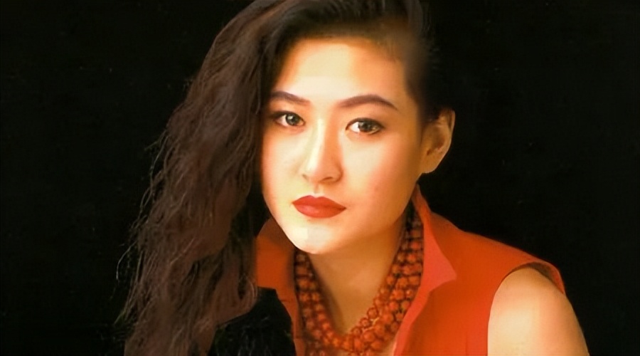 风月女神陈宝莲：15岁被逼当*星艳**，29岁跳楼自杀，太可怜了