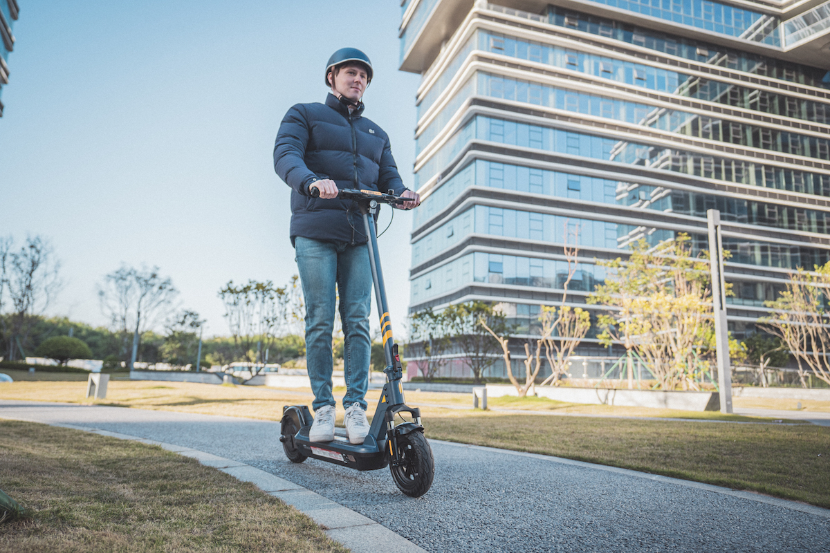 兴动科技：着眼新技术，做短途出行多元化解决方案商