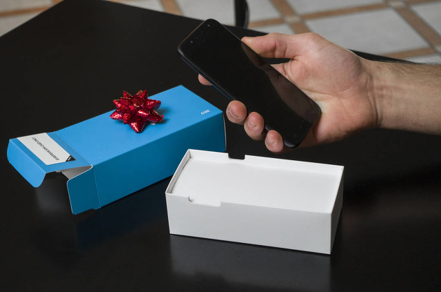 浜叉垰鍦ㄨ嚜宸卞簵閲屼拱鎵嬫満,鍦ㄤ翰鎴氶偅涔版墜鏈哄彲浠ヤ究瀹滃灏戦挶