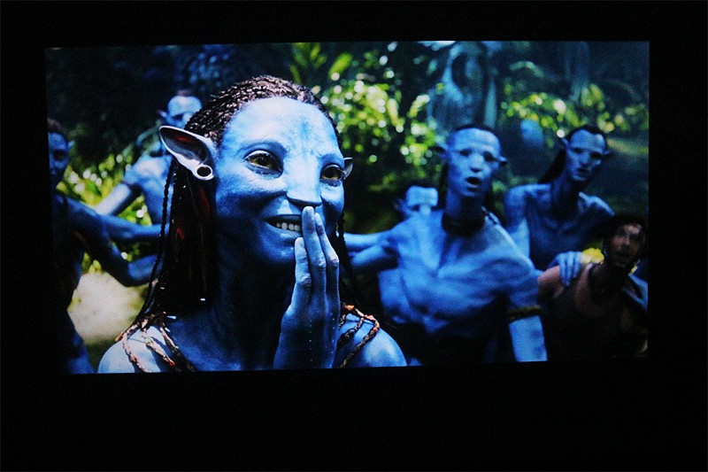 一线品牌极米背书！卷王千元投影！快乐星球O3体验一个月感受