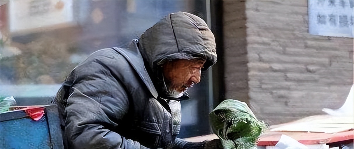 废品站老板回收废铁,废品站老板回收黄金