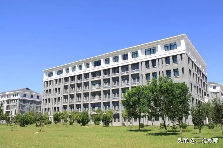 全国四所院校不输本科的专科学院,你想不到的4所专科院校
