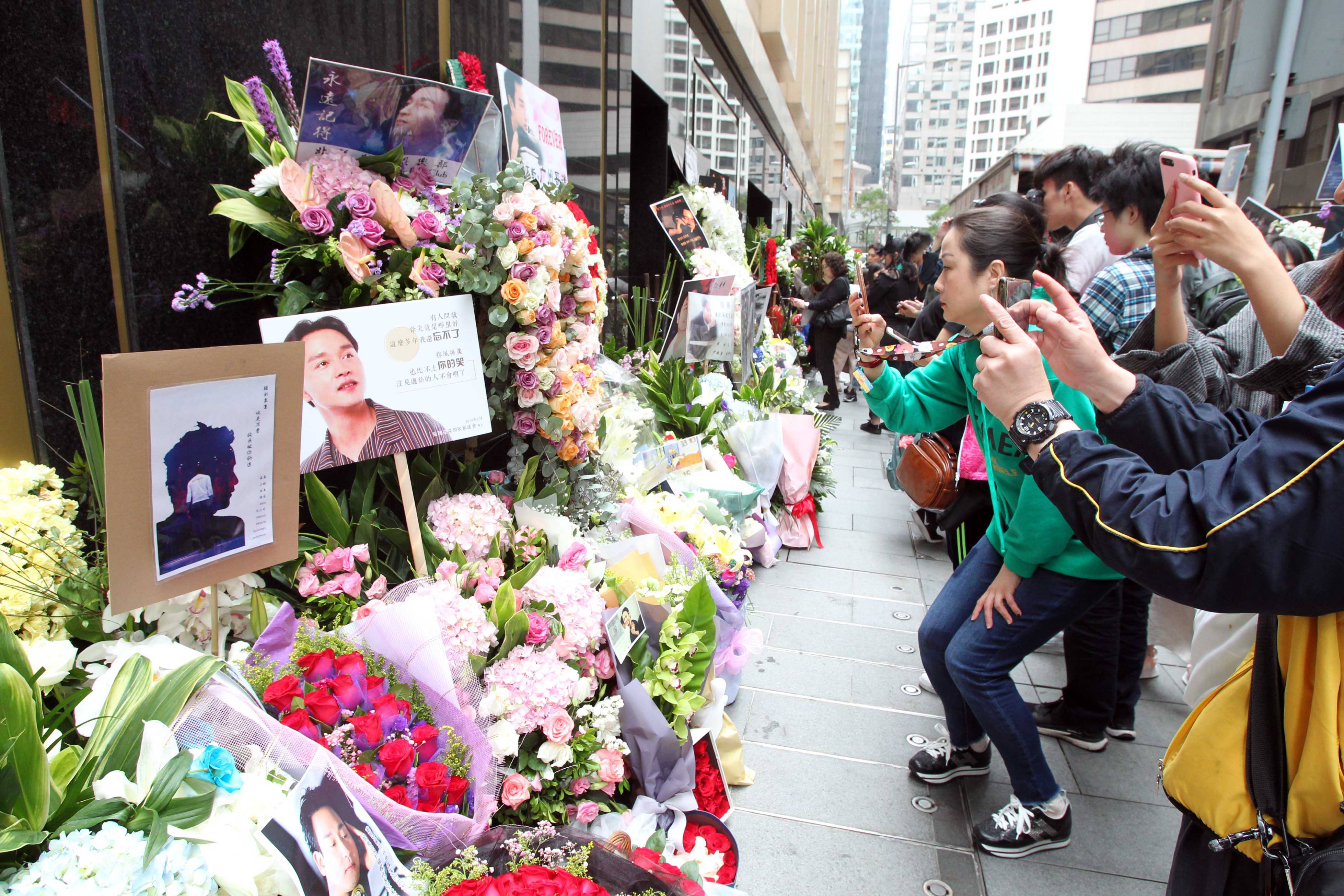 去香港怀念张国荣攻略,香港探寻张国荣纪念地点