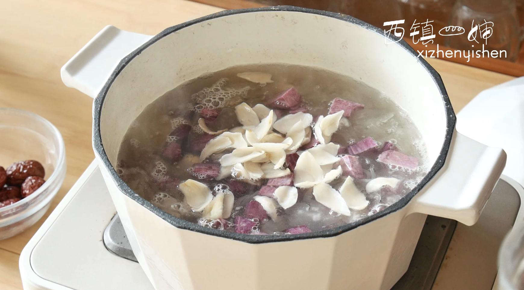 润肺养肺银耳跟什么搭配比较好,银耳养肺怎么做