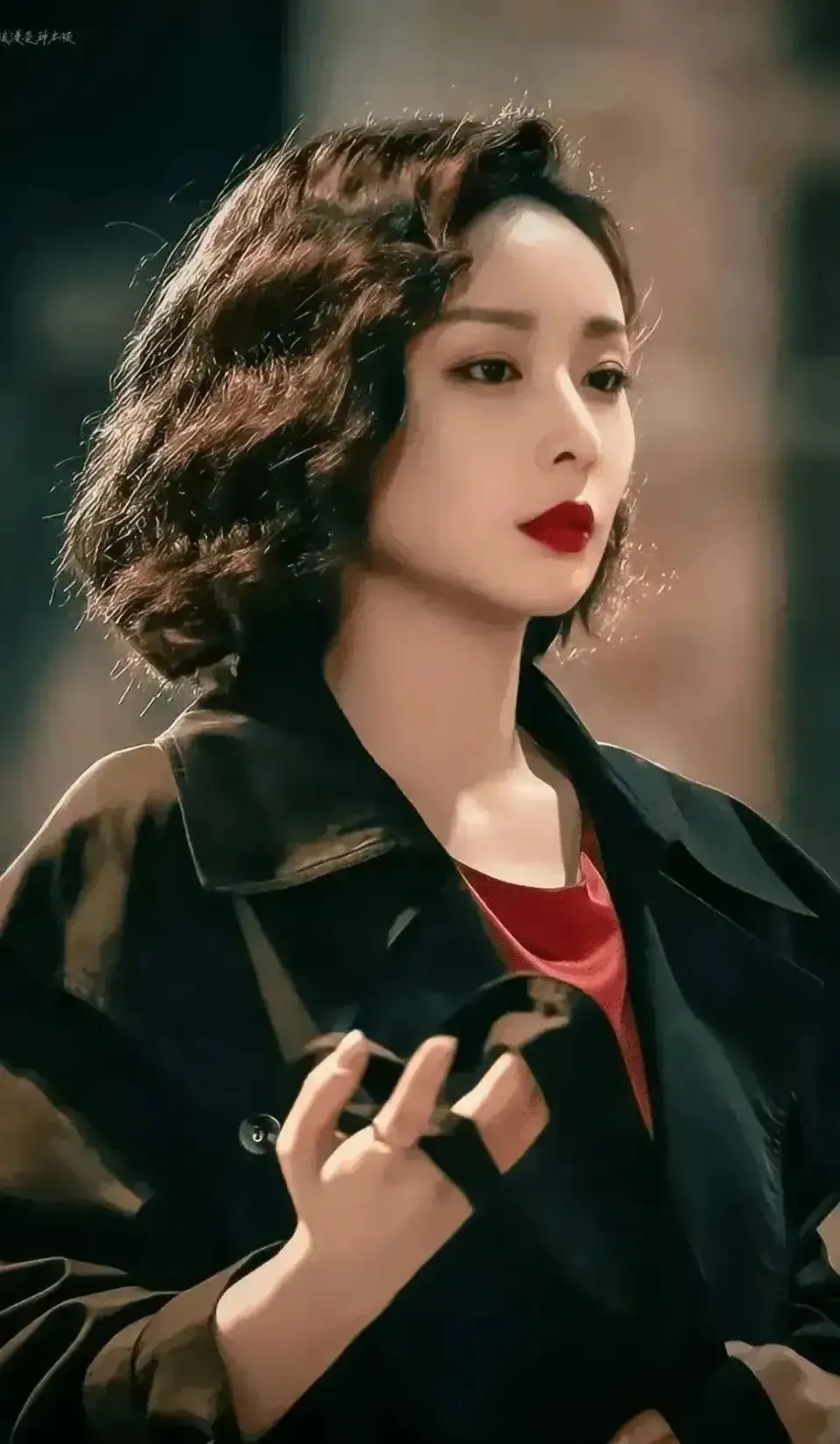 《狂飙》中的女人，高叶自己化妆，隆妮穿搭挺飒，李一桐演技粗糙