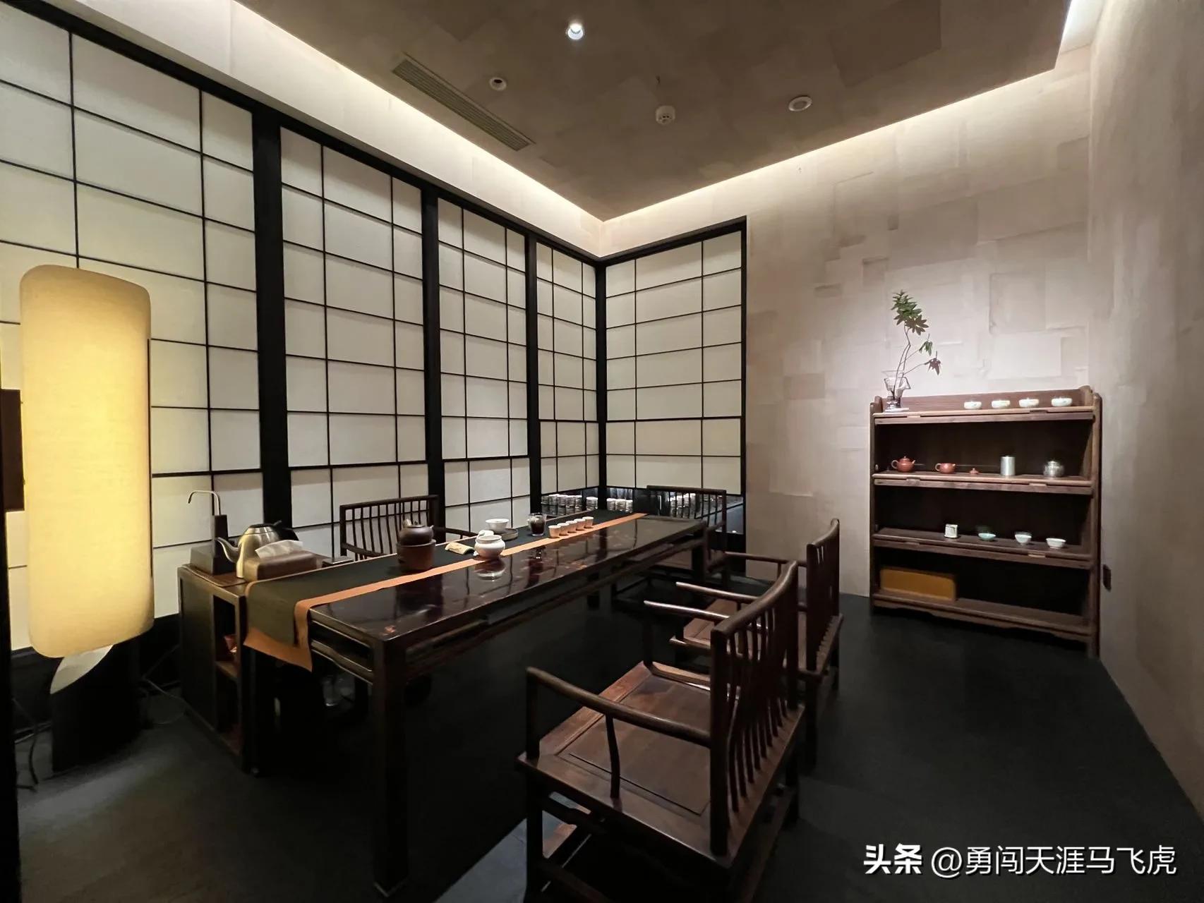 钱塘为伴同君悦日出江花似火红——东方君悦江河汇景观公寓