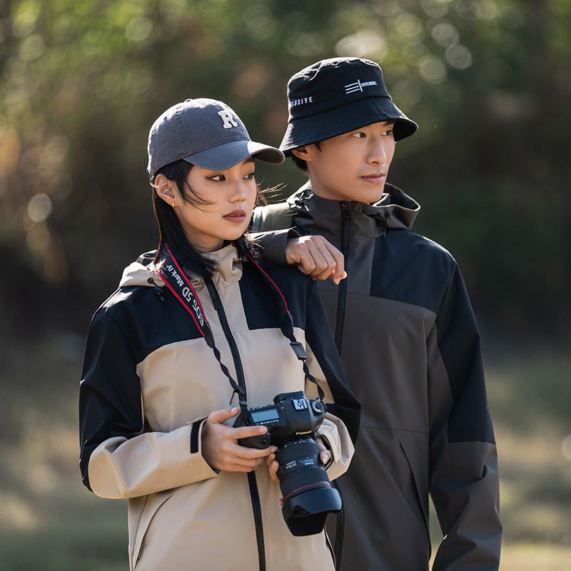 高端三合一冲锋衣摇粒绒,品牌冲锋衣三合一紫色