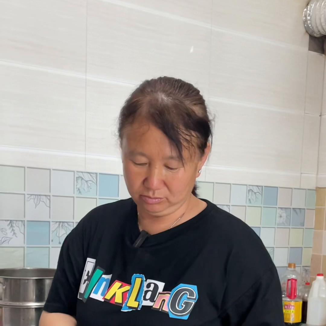 婆婆买什么衣服,婆婆进城穿的衣服叫什么