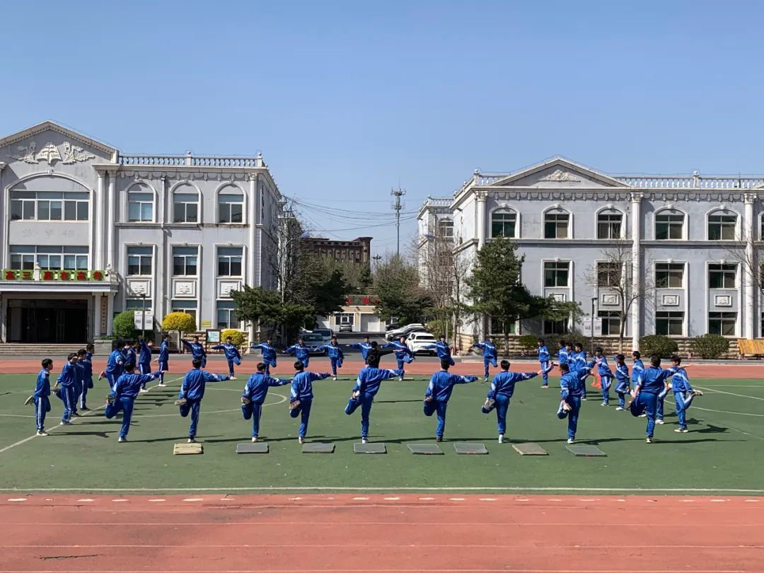 ‘睛’彩人生，珍‘EYE’永恒”——沈阳市青松中学防近工作纪实