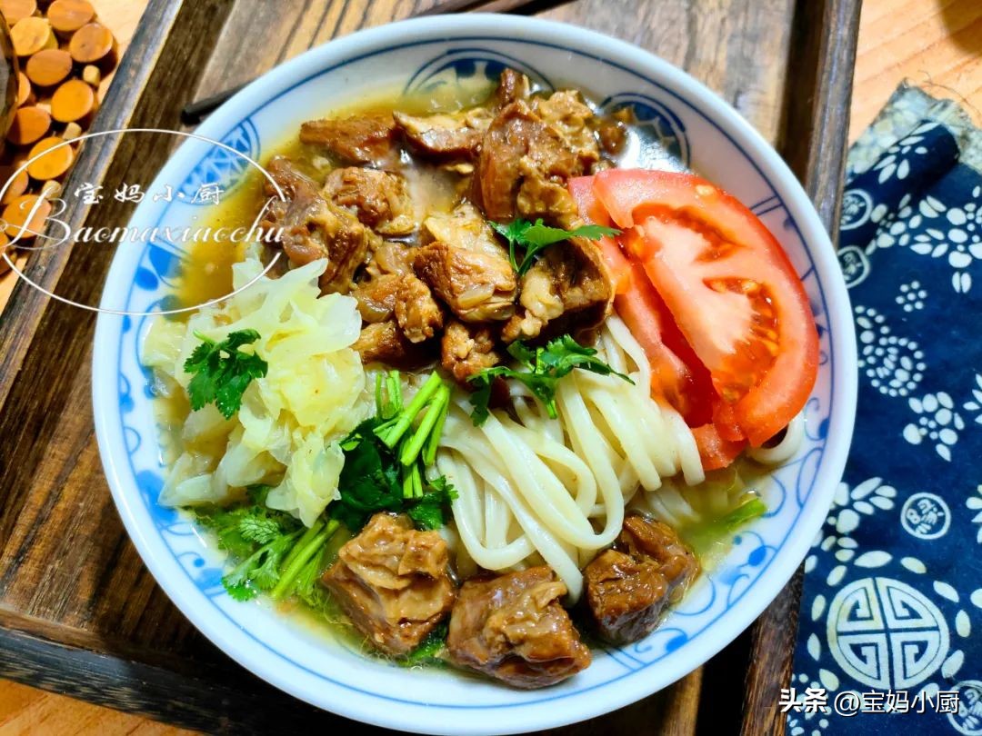 给孩子做牛肉面用什么牛肉,早餐煮牛肉面给孩子吃简单