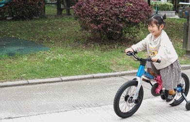 酷骑f1自行车测评,酷骑儿童自行车f1真的好吗