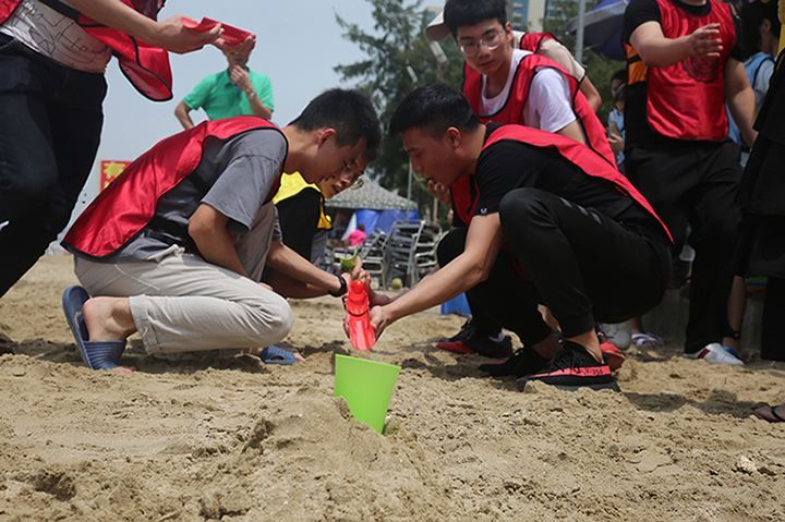 适合年轻人玩的团建小游戏,适合团建的小游戏冷门