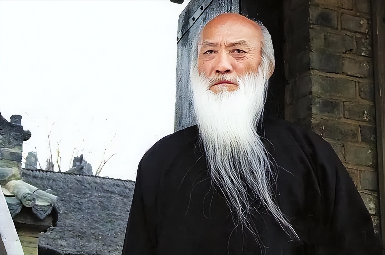 再也见不到的10位功夫明星，以为他们息影退圈，其实已悄然离逝！