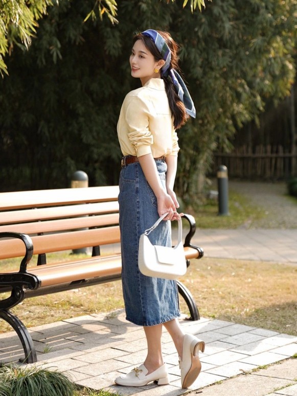 今年最流行的小白鞋小个子穿了,鞋子推荐不要平底鞋