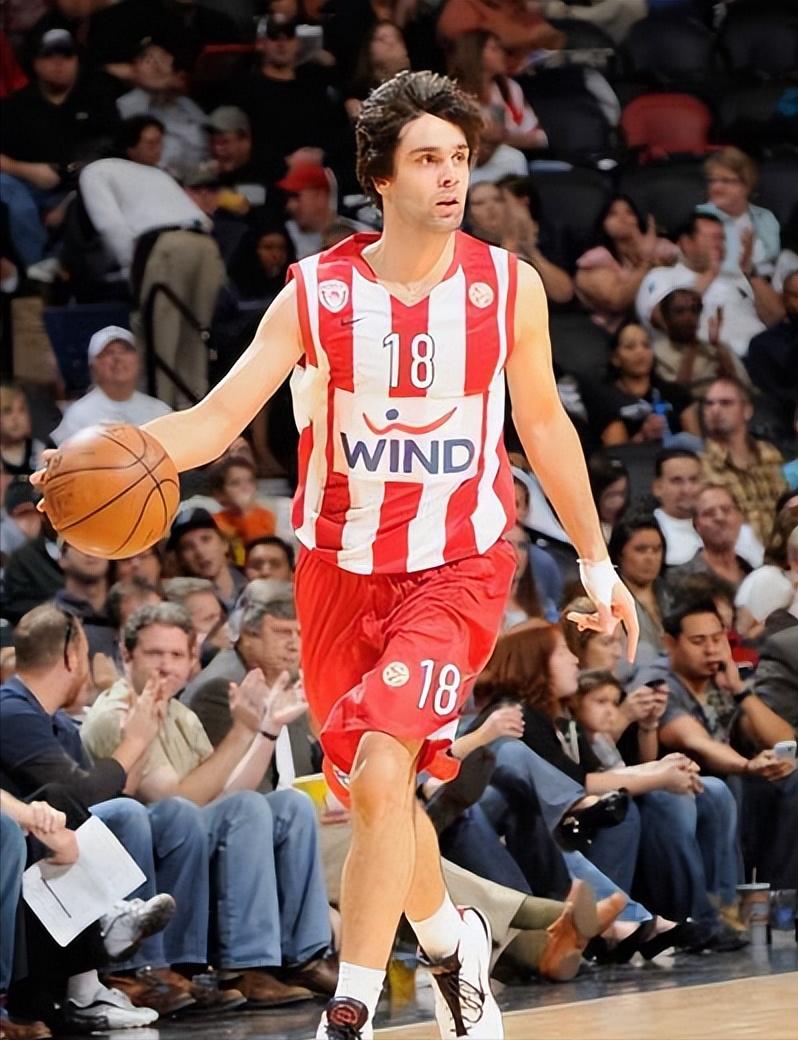 后卫高大化,后卫崔晓龙