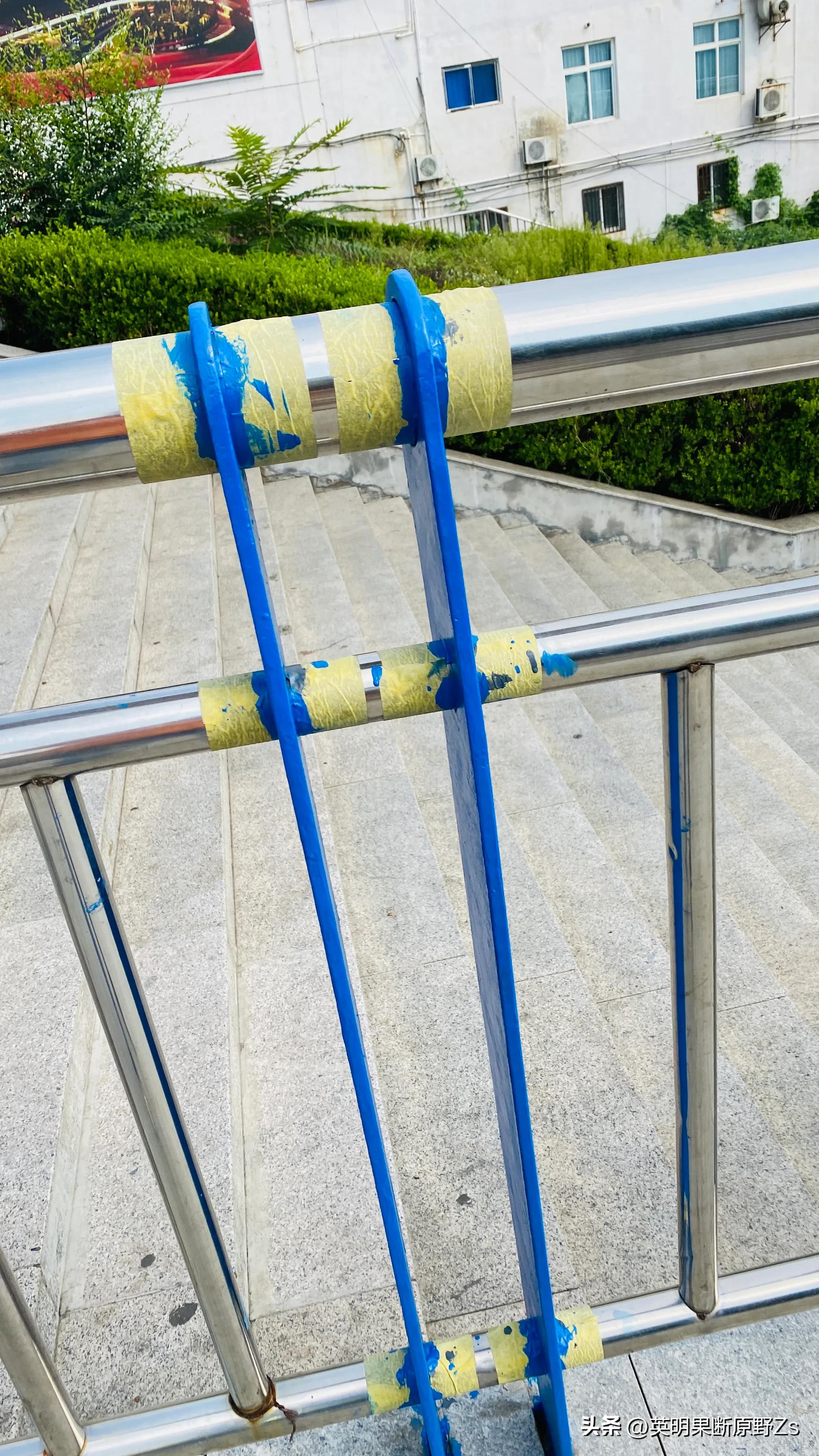 一天挣不到100块钱,1个小时300块钱你会去挣吗