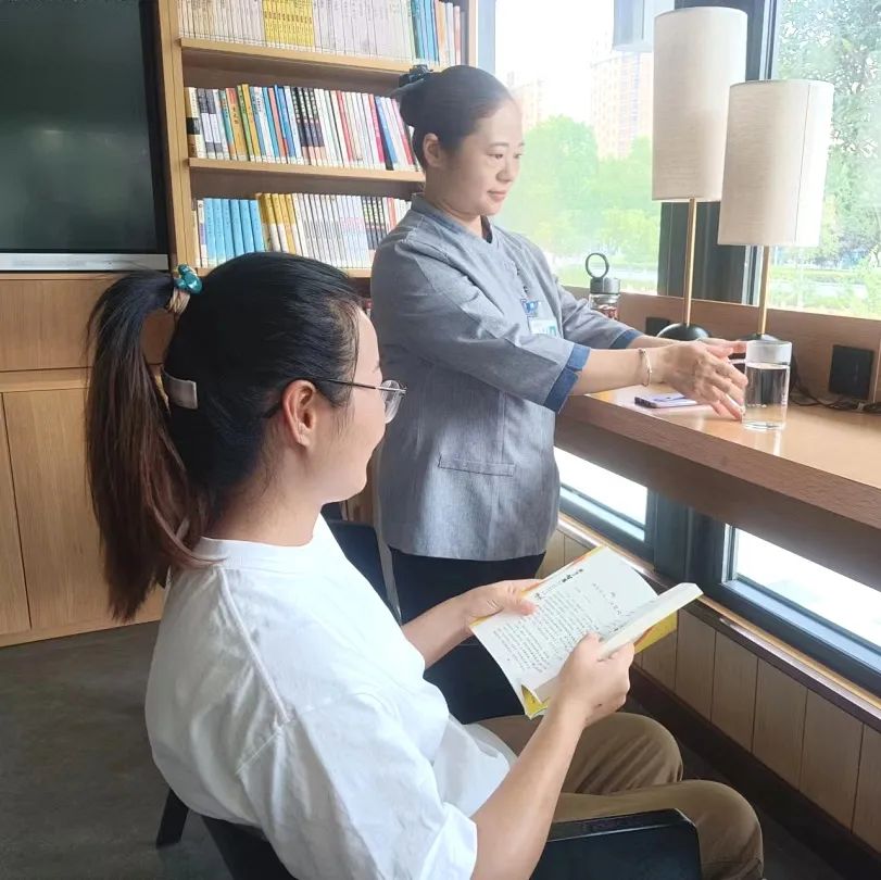 在书屋岗位体验过程怎么写,在书店工作都要干什么