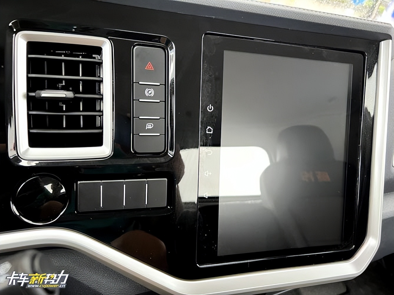 江淮威铃v6纯电轻卡怎么样,续航300以上的轻卡