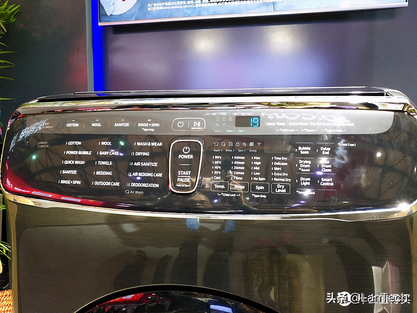 暴走两万步！海量图片带你游览2017年AWE家电展