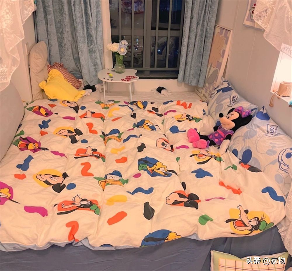 广东姑娘在北方布置房间,单身女生房间布置温馨小窝