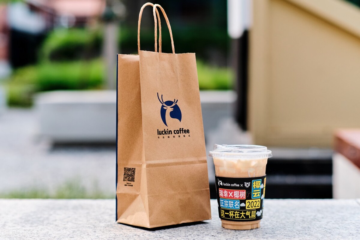 从小喝到大正宗椰树牌椰汁,椰树椰汁从小喝到大的梗