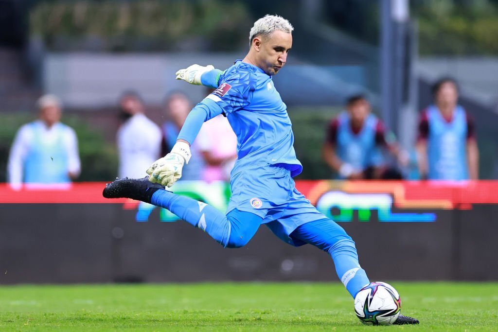 皇马6-0出线,皇马6连胜8分领跑西甲