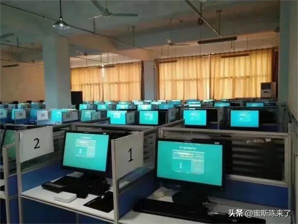 中考英语人机对话考试过程,中考英语人机对话考试如何操作