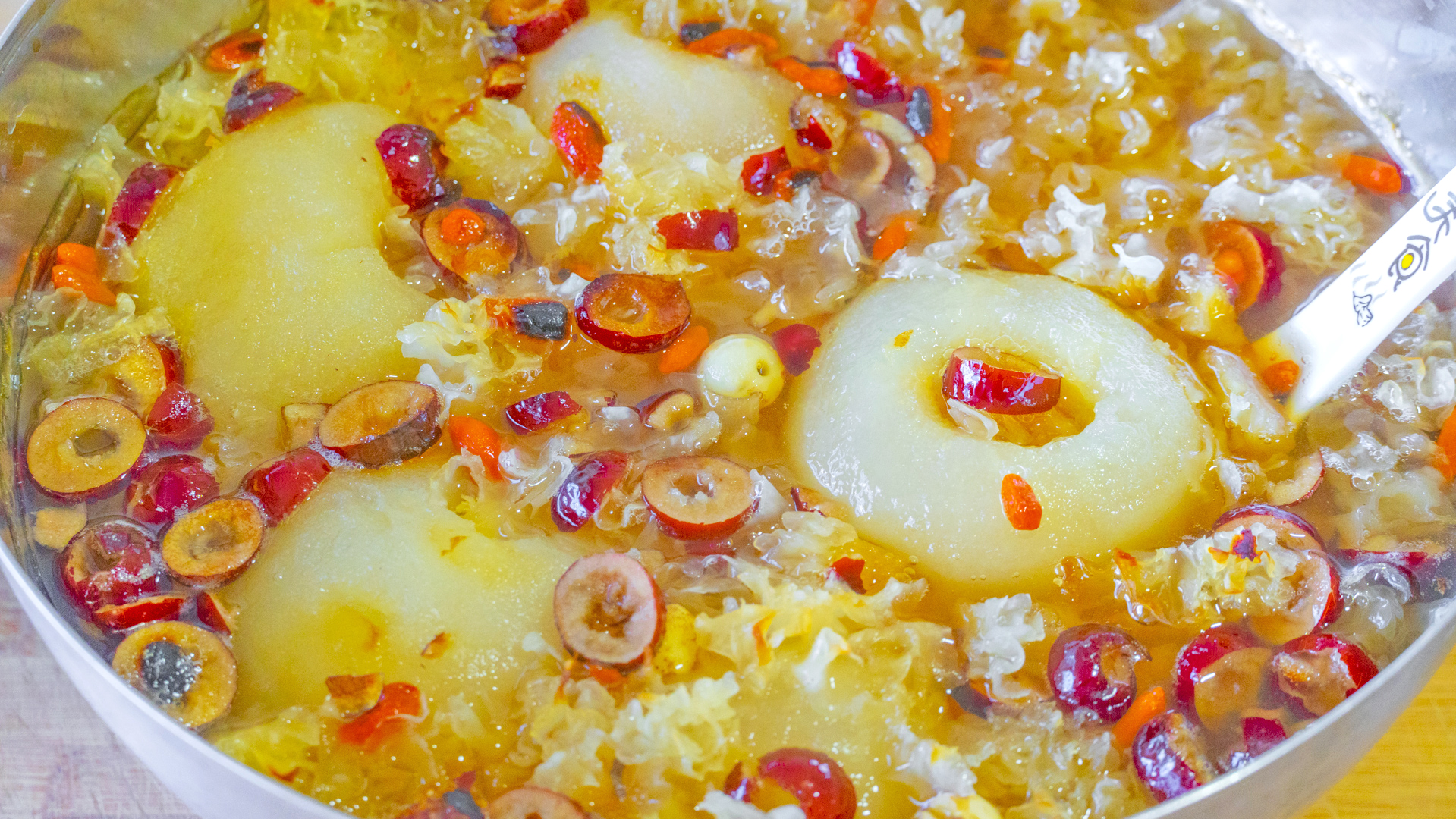 秋冬吃什么对肺部有益,这6种食物能养肺润肺