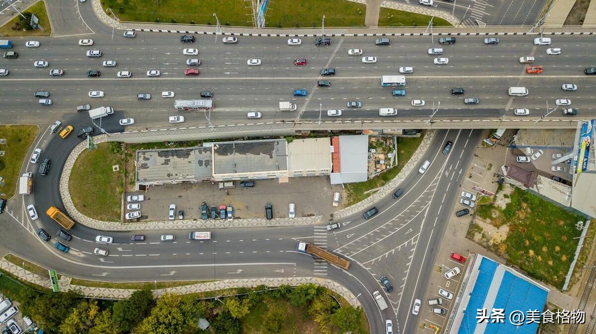 高速路上的监控摄像头是什么,高速路视频监控没看到摄像头