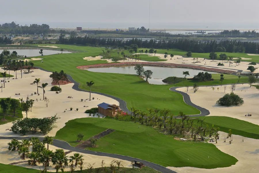 国内首创沙漠高尔夫,沙漠球场图片欣赏