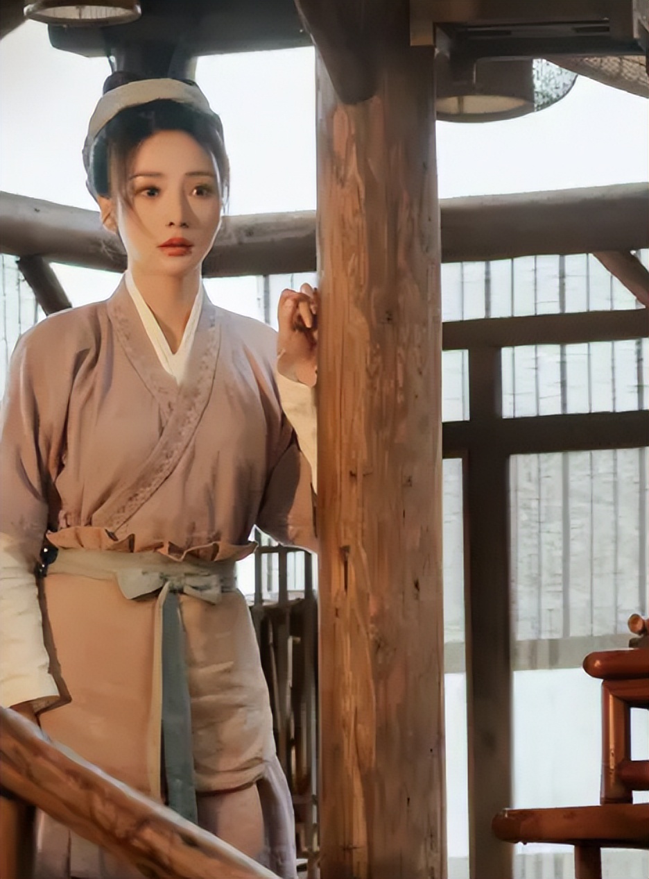 刘亦菲评价林允演技,刘亦菲林允对比