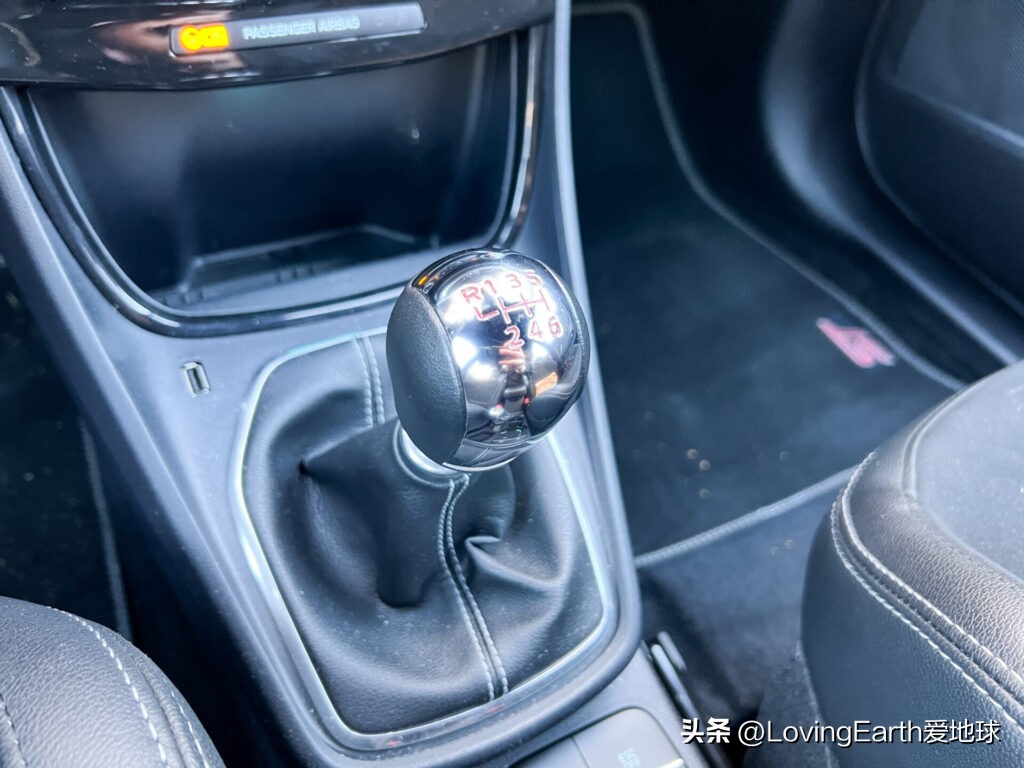 福特和大众polo哪款好,22款大众pologti