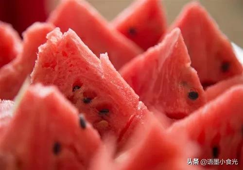 夏天必备的5种水果,夏季宜吃的5种超级水果