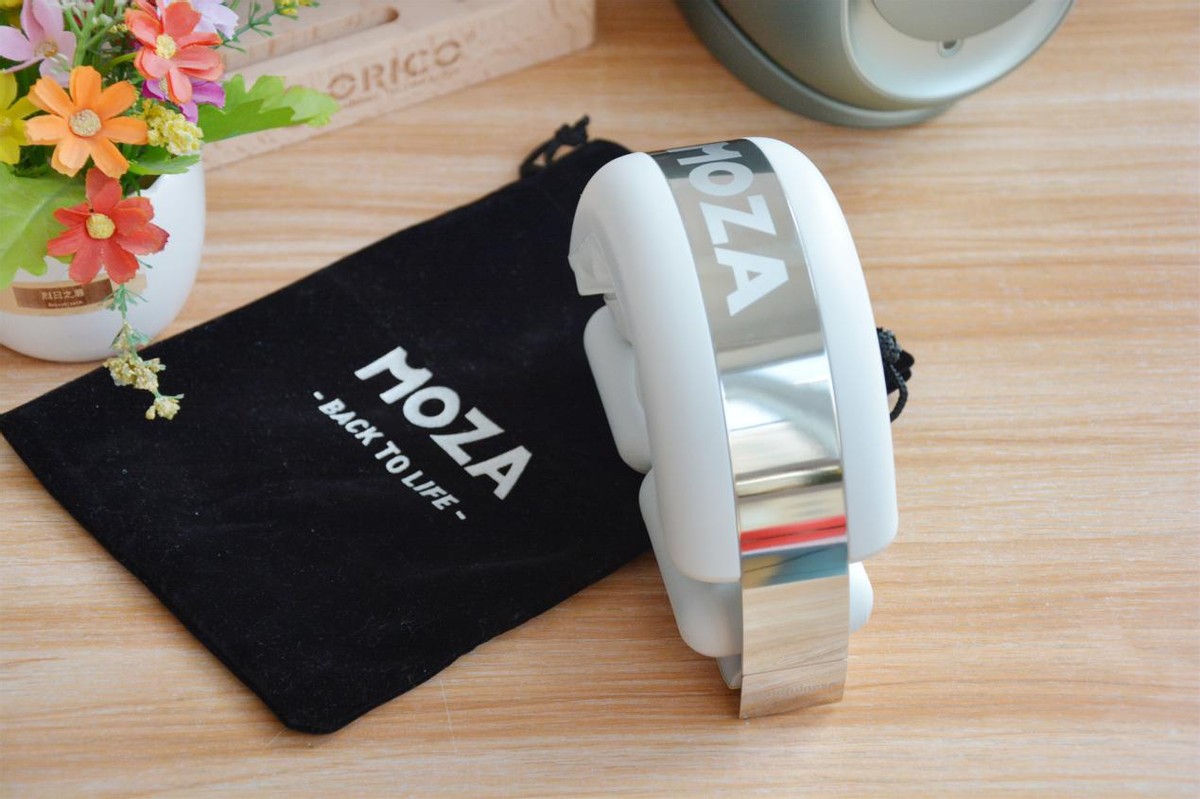 新款家用便携式充电颈椎按摩仪 (moza全颈椎按摩仪测评)