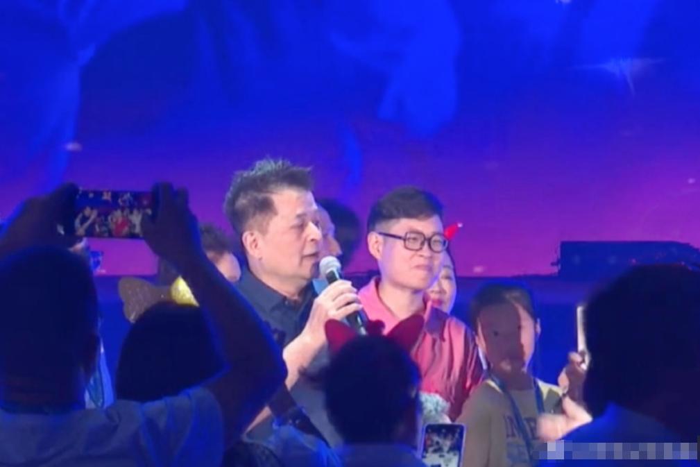 58岁毕福剑离开央视到哪了,离开央视毕福剑现在过得如何