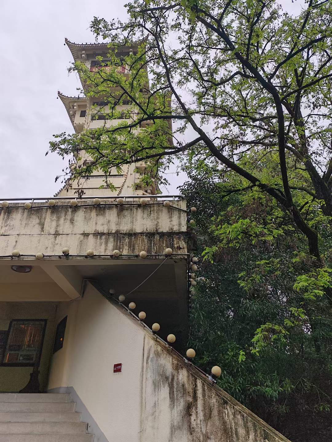 清明旅行记，广元凤凰楼，楼高42米，唐代大诗人李白曾经作诗！