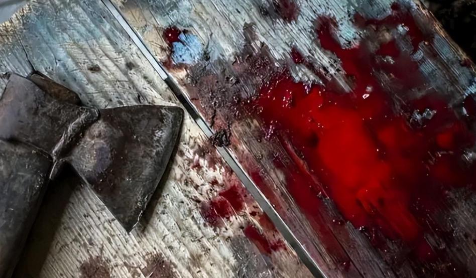 1999年，陕西男子*暴强**女邻居坐牢4年，出狱后杀女邻居一家8口！