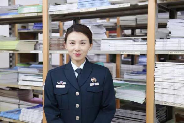 军队文职技能岗有六险两金吗,军队文职六险一金