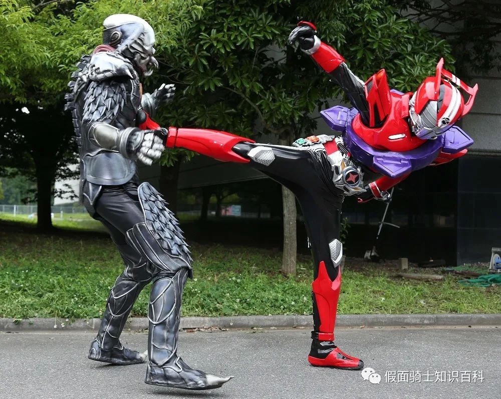 假面骑士darkdrive变档战车,假面骑士drive变档战车开箱