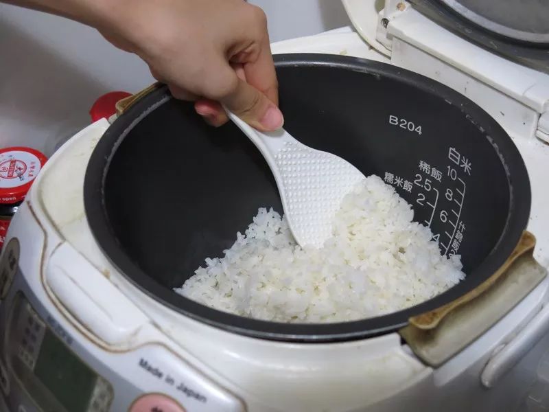 米饭配什么素菜好吃入味,一招教你让米饭更香