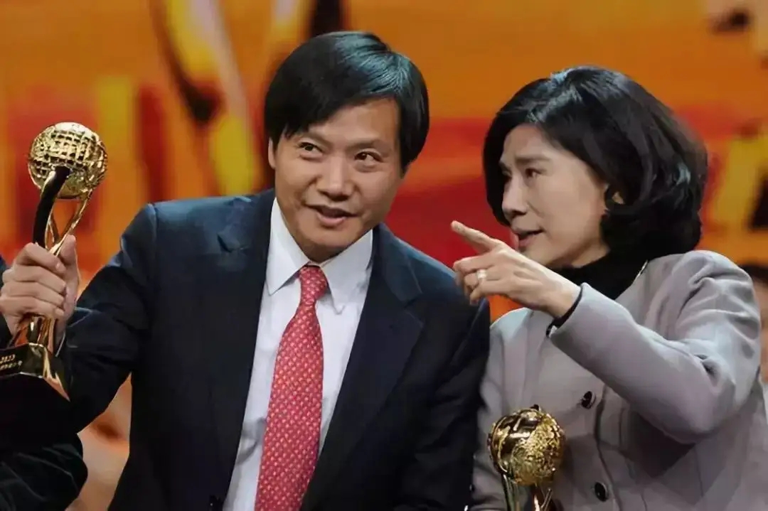 董明珠和雷军10亿打赌内容是什么,董明珠和雷军打赌为什么董明珠赢