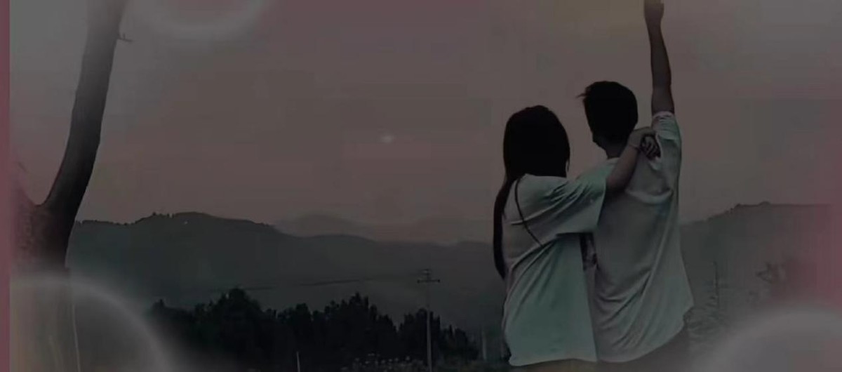 钱小佳为什么可以复播了,钱小佳现在在哪里直播